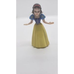 Snow White  Disney Princess 2.5" Tall Vintage